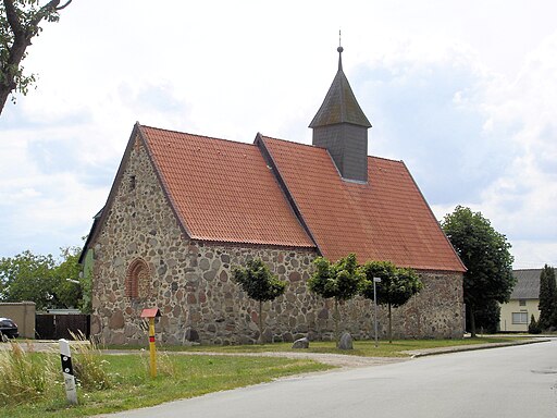 Stappenbeck Klauskirche1