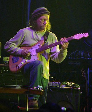 <span class="mw-page-title-main">Steve Kimock</span> American rock guitarist (born 1955)