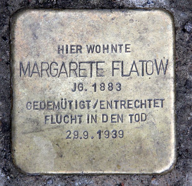 File:Stolperstein Landshuter Str 33 (Schön) Margarete Flatow.jpg