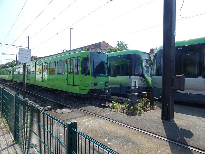 File:Straßenbahnunfall der Linie 17 im Mai 2018 in Hannover 10.jpg