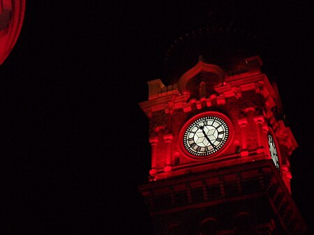 Fail:Sultan Abdul Samad Building clock at night, 10 Aug 2013.JPG