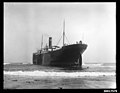 THODE FAGELUND aground near Cronulla Beach, February 1908 (8288751575).jpg