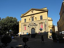 Facade of theater. TeatroRossiniPesaro.jpg