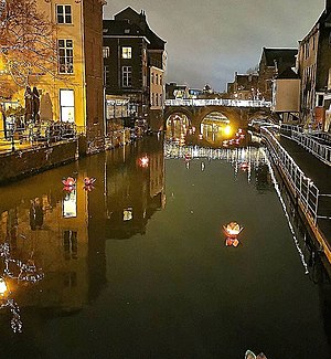 The Fish market in the city of Mechelen - river Dyle.jpg