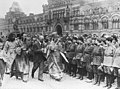 Tikhon mitropolit and russian soldiers 1917 in Moskow Krasnaja square.jpg