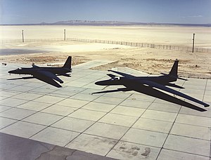 Lockheed U-2: Description, Histoire, Versions