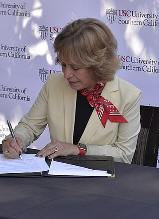 <span class="mw-page-title-main">Carol Folt</span> American academic administrator (born 1951)