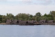 English: The stilt houses in Unteruhldingen from a landing boat. Deutsch: Panoramaaufnahme der Pfahlbauten in Unteruhldingen von einem anlegenden Schiff.