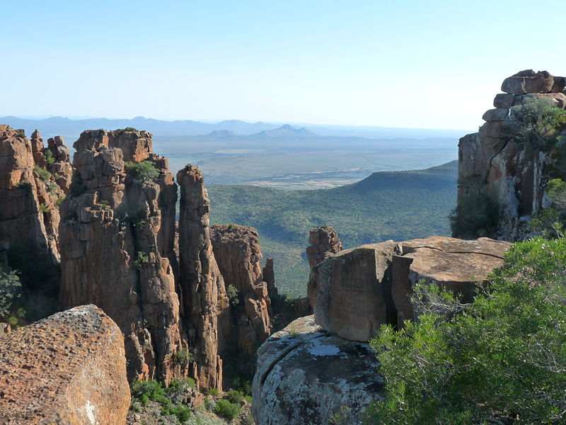 File:Valley of Desolation 02 (3547568381).jpg