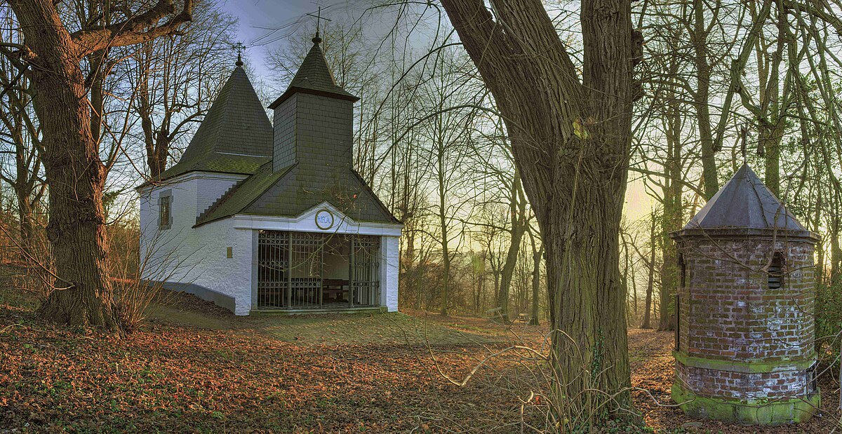 Chapelle Notre-Dame de Chèvremont Photograph: Jean Maréchal Licensing: CC-BY-SA-3.0