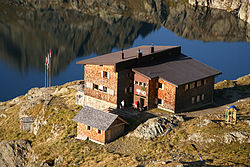 Wangenitzseehütte.jpg