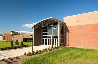 <span class="mw-page-title-main">Waterloo High School (Illinois)</span> Public school in Waterloo, Illinois, United States