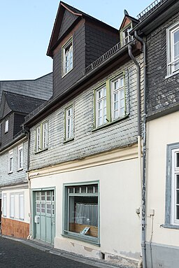 Weilburg, Über dem Hainberg 17-20160609-002