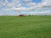 Westlands Airfield bjuder på gröna landningsbanor.