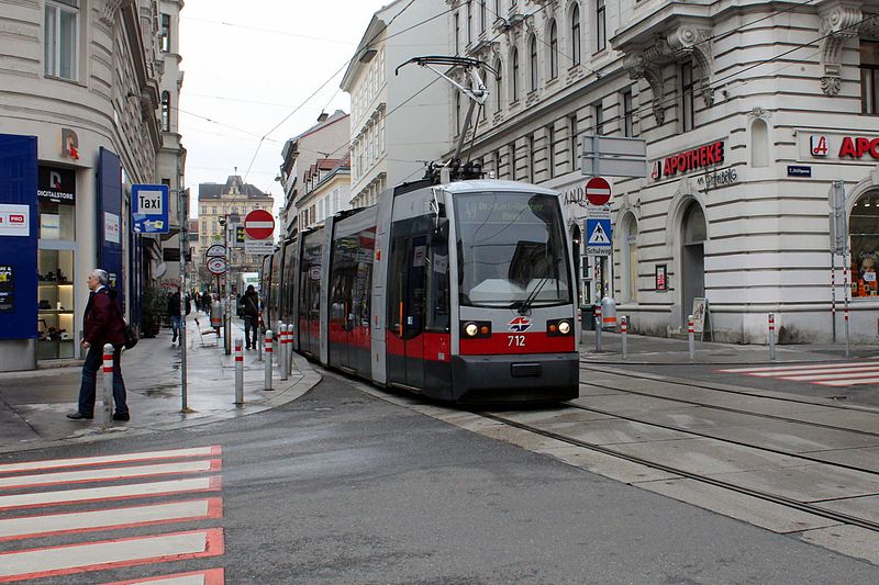 File:Wien-wiener-linien-sl-49-951710.jpg