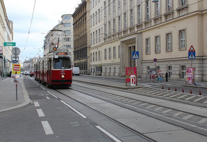 File:Wien-wl-sl-40-e2-872426.jpg