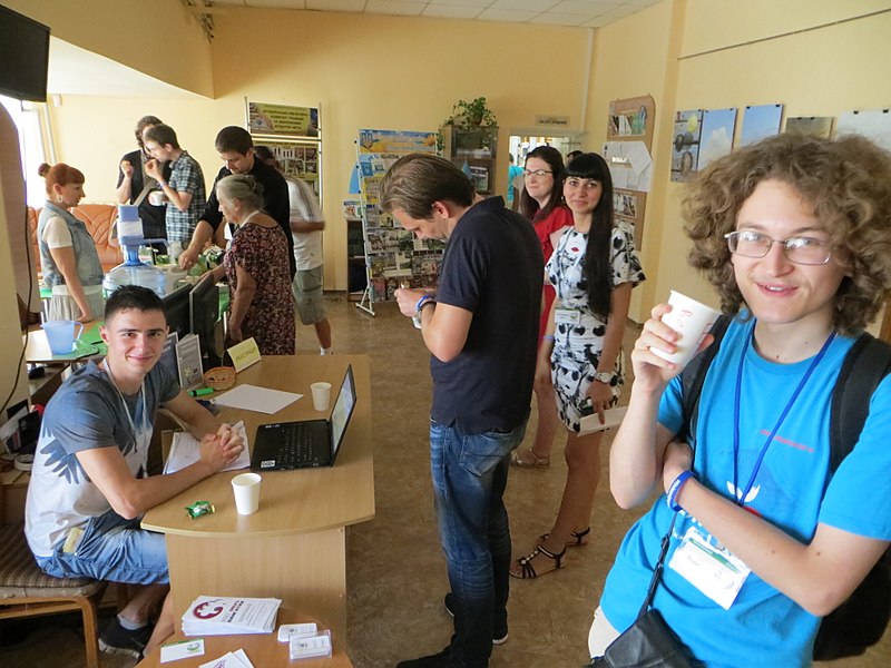 File:WikiConference 2017 Kherson. Day 2 - Break 2.jpg