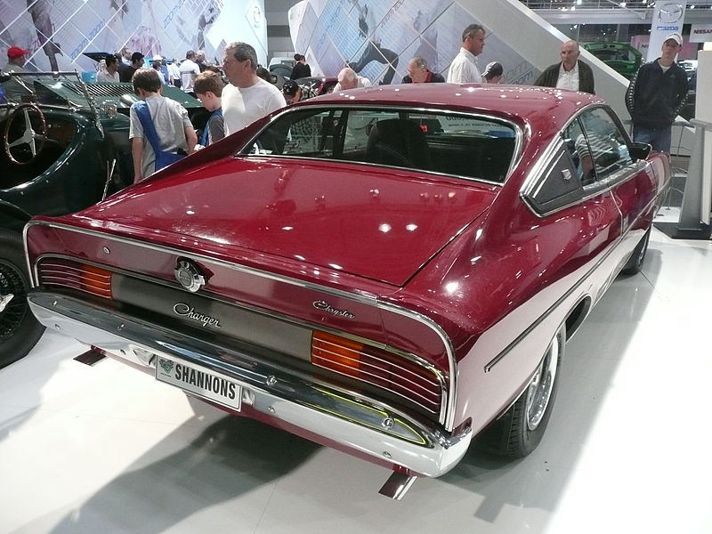 File:1976 Chrysler VK Charger 770 coupe 01.jpg