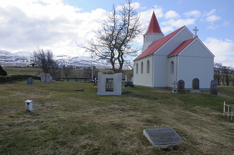 File:2014-04-29 15-48-28 Iceland - Varmahlíð Varmahlíð.JPG