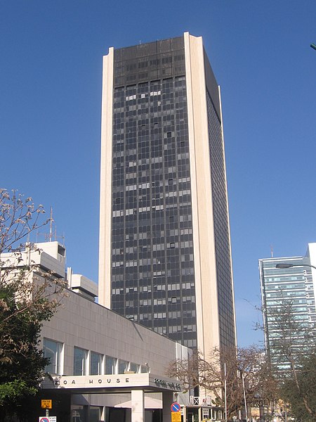 File:31.03.09 Tel Aviv 079 Daniel Frish Tower.JPG