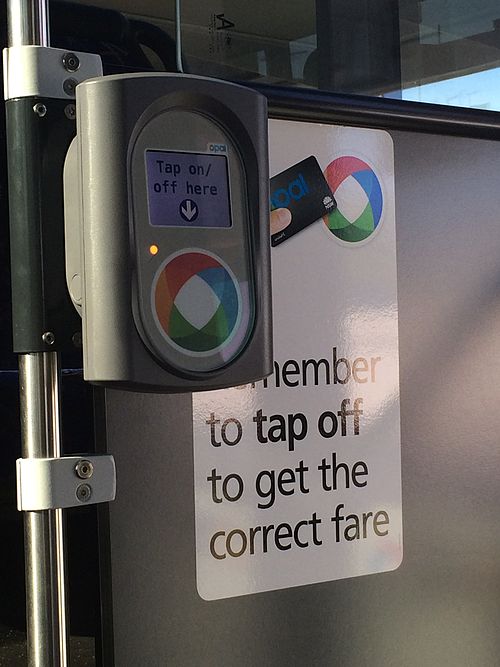 Opal reader installed on a bus