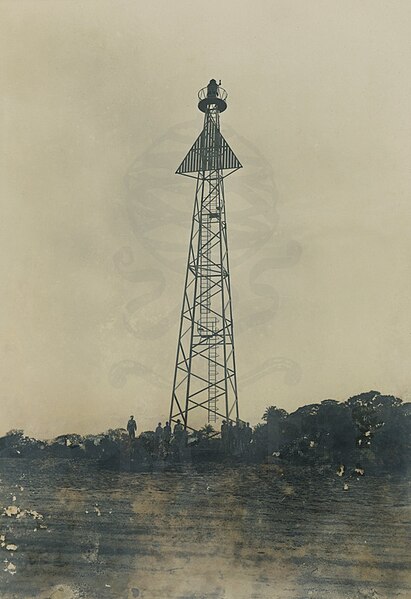 File:ACTD004399 - Farol Poilão - visto de WSW.jpg