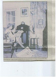 Charleston SC newspaper article about Agnes Veronee on VE-Day with 7-star flag Agnes Craft Veronee 7-star WW2 mother.jpg