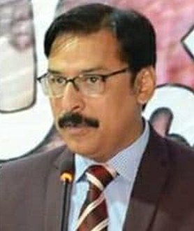 Ahsan Danish poet and researer, delivering speech in a session of Sindh Literature festival, held in Hyderabad Sindh, Pakistan.jpg