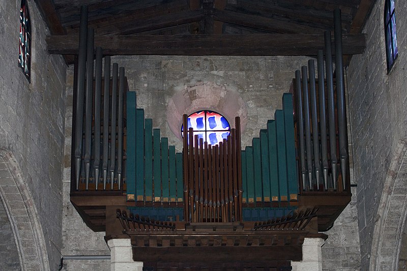 File:Aigues Mortes-Notre Dame des Sablons-Orgue-20121231.jpg