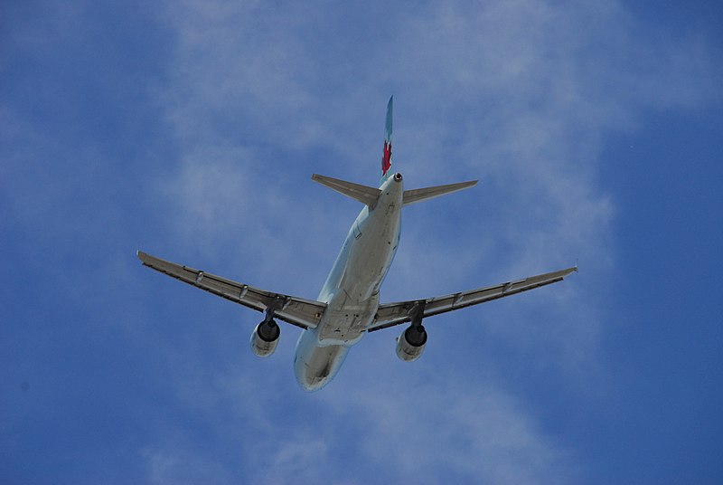 File:Air Canada Airbus A320-211 C-FLSS 408 (7613093844).jpg