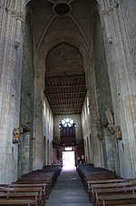 Vicolo centrale, chiesa di Vaux.jpg
