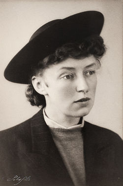 Eva Cederström. Kuva 1950-luvulta.