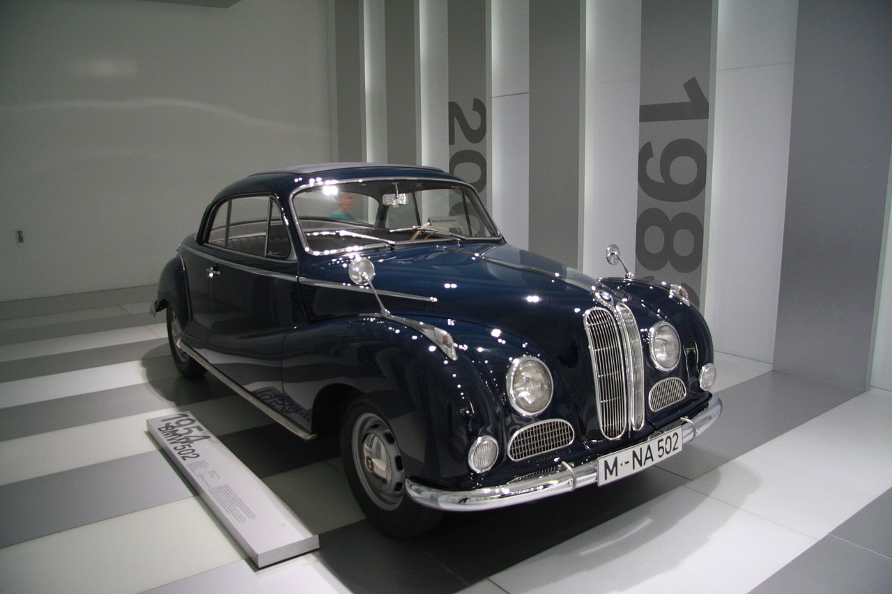 Image of BMW 502 3,2 Liter Super in BMW-Museum in Munich, Bayern