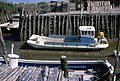 Bateau ostréïcole: une plate à marée basse (Ile d'Oléron).