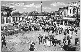 Bazar Tirana (ca. 1900).jpg