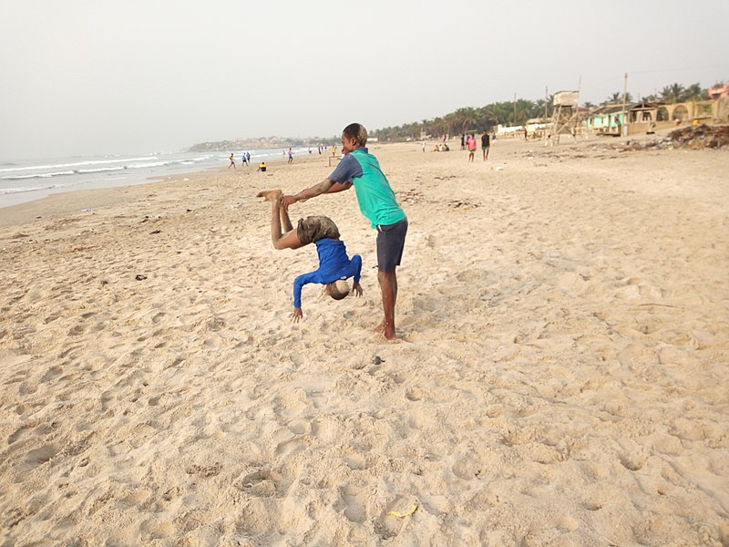 File:Beach Skills Display 2.jpg