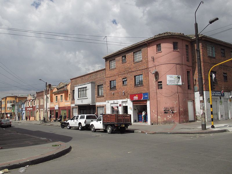 File:Bogotá, Calle 23 con carrera 17.JPG