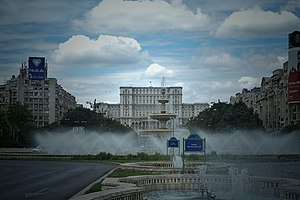 Bucharest - Union Square (28554826466).jpg