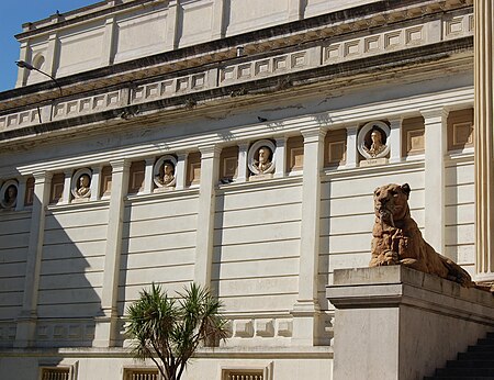 Tập_tin:Buenos_Aires_-_La_Plata_-_Museo_de_Ciencias_Naturales_06.jpg