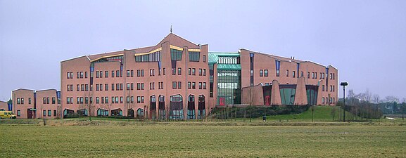 Gemeentehuis Buren, Maurik (2005)