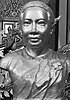 Busta Sisowath Kossamak.jpg