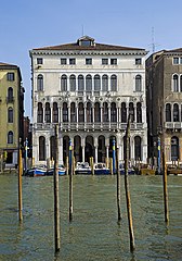 Ca' Loredan is Venice's City Hall