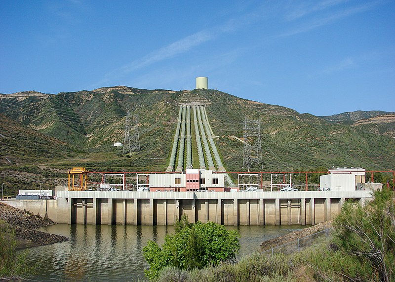 File:Castaic Power Plant Front.jpg