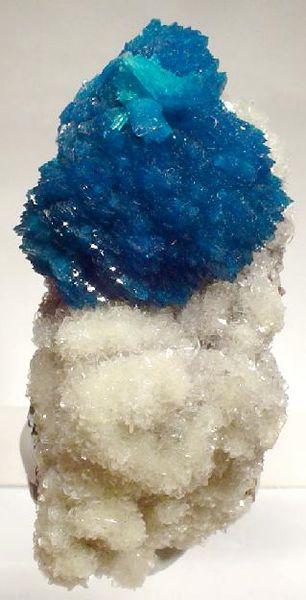 File:Cavansite-Stilbite-38245.jpg