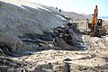 Chantier de fouilles archéologiques à la Dune du Pilat, octobre 2014.jpg