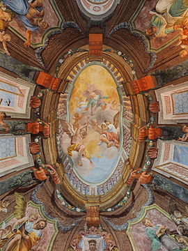 Slika:Chapel ceiling of Brežice castle (Slovenia).jpg