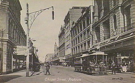 Chapel Street scene in 1906. The large building second from the right between Read's Store and the Love & Lewis building was formerly an extension of Reads' store but made way for a carpark in the 1960s