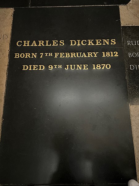 File:Charles Dickens grave.jpg