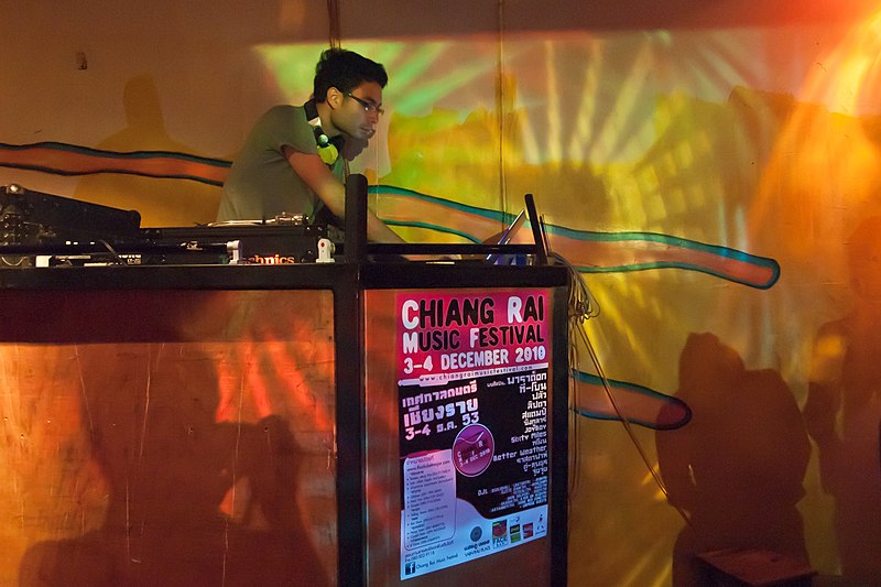 File:Chiang Mai, Thailand, Preparty, DJ 2.jpg