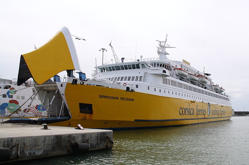 File:Corsica Ferries Sardinia Regina 02.JPG